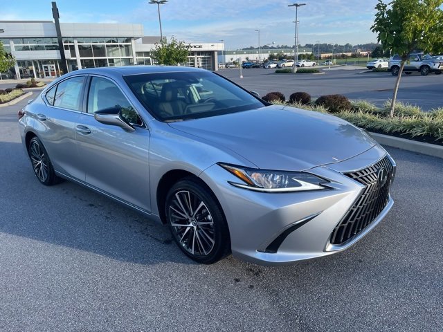 2025 Lexus ES 300h Premium photo 3