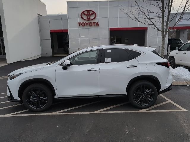 2026 Lexus NX 450h+ Luxury - Photo 8