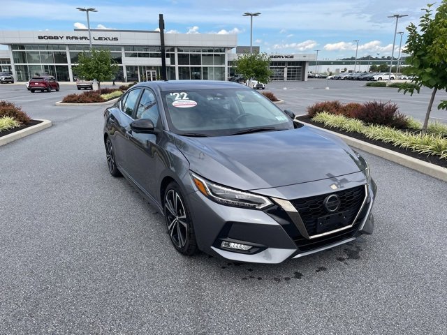 2022 Nissan Sentra SR photo 3