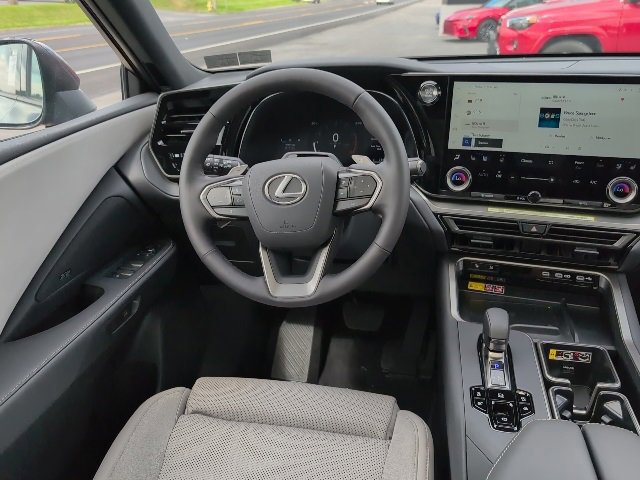 2025 Lexus TX 350 Luxury photo 3