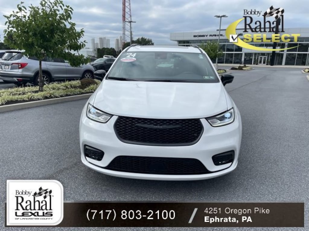 Used 2024 Chrysler Pacifica Limited