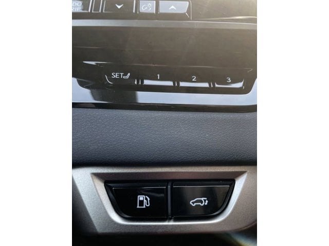 2026 Lexus RX 450h+ Premium - Photo 18