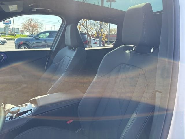 2025 BMW X3 30 - Photo 19
