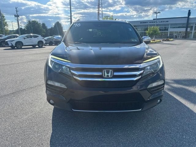 Used 2016 Honda Pilot Touring with VIN 5FNYF6H90GB113000 for sale in Ephrata, PA