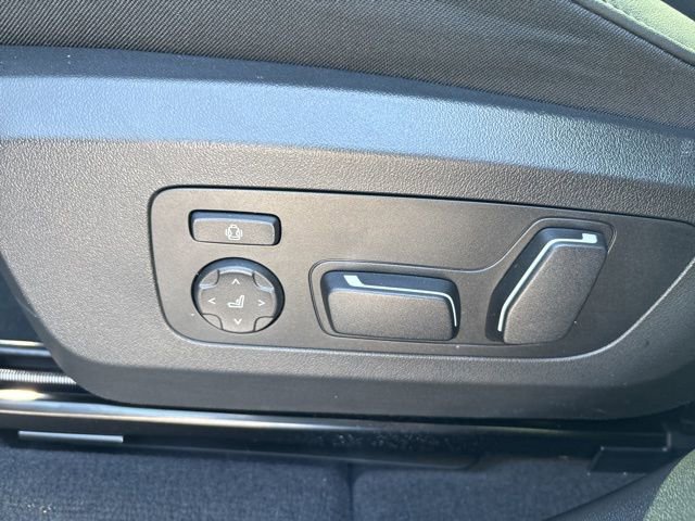 2025 BMW X3 30 - Photo 17