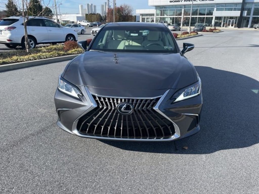 New 2025 Lexus ES 350 SEDAN