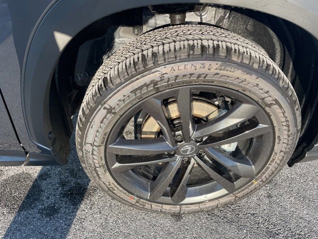 2026 Lexus NX Luxury AWD photo 4