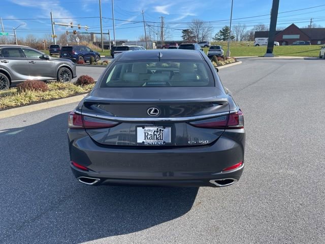 2025 Lexus ES 350 - Photo 7