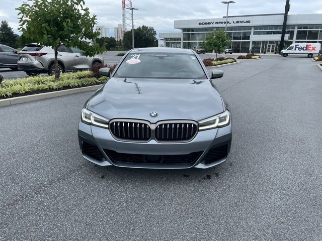 2021 Bmw M550i xDrive photo 2