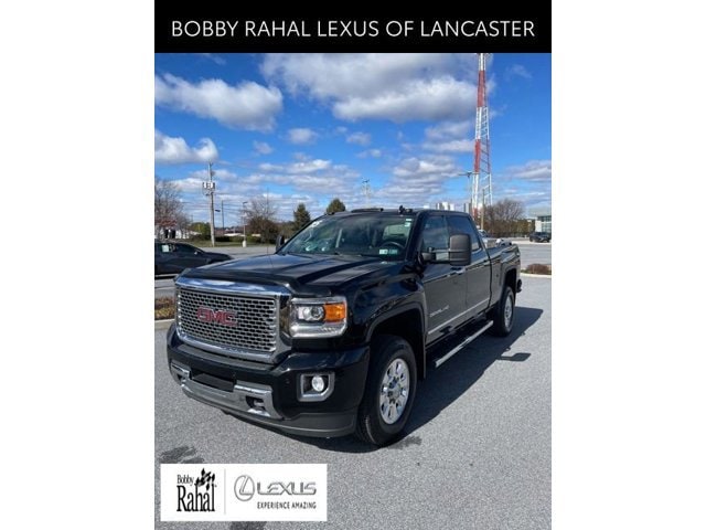 2015 GMC Sierra 4WD Crew Cab Standard Box SRW's photo