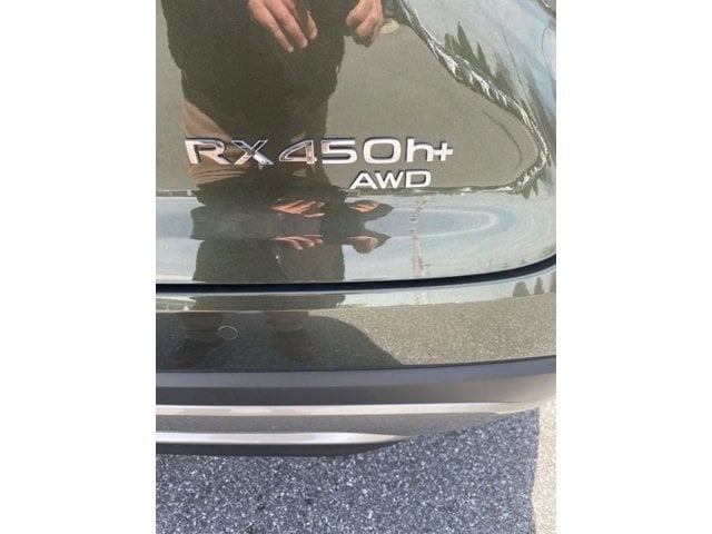 2026 Lexus RX 450h+ Premium - Photo 11