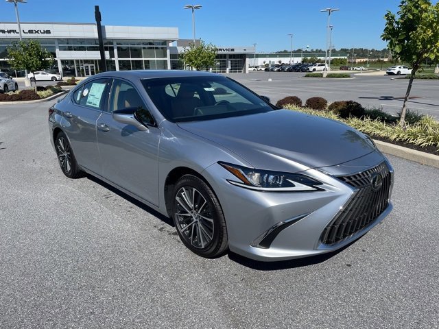 2025 Lexus ES 300h Premium photo 3