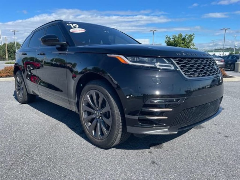 Used 2019 Land Rover Range Rover Velar SE R-Dynamic