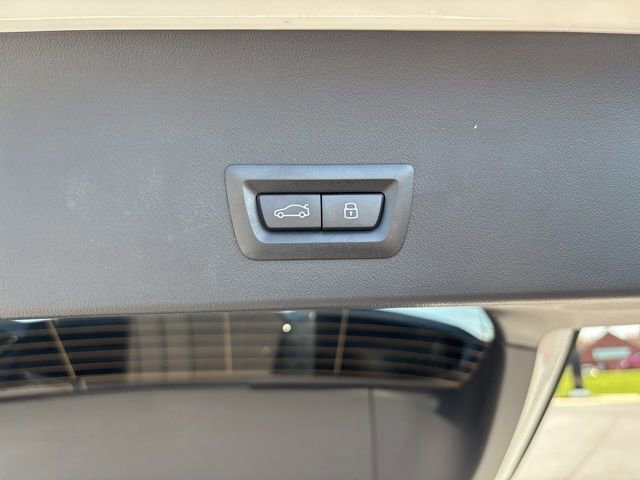2025 BMW X3 30 - Photo 12