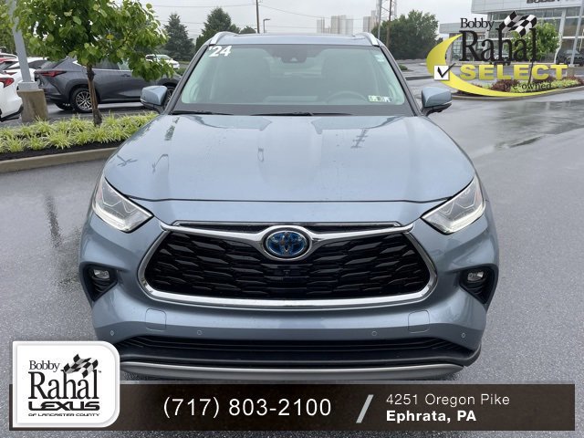 Used 2024 Toyota Highlander Platinum with VIN 5TDEBRCH8RS604539 for sale in Ephrata, PA