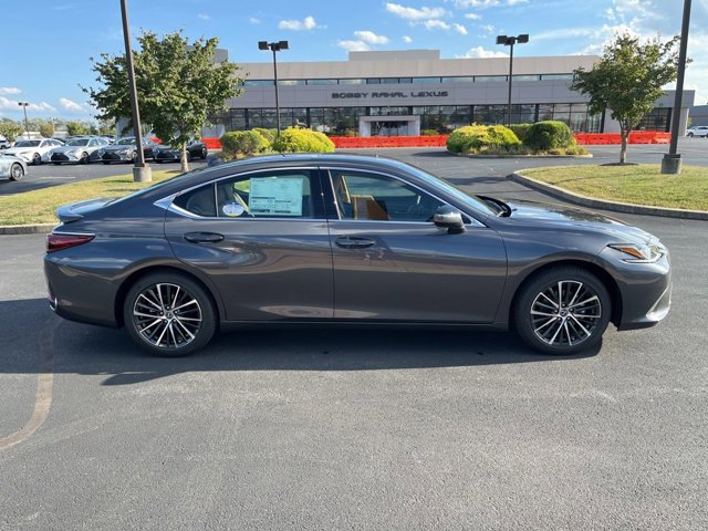 2025 Lexus ES 300h Premium photo 3