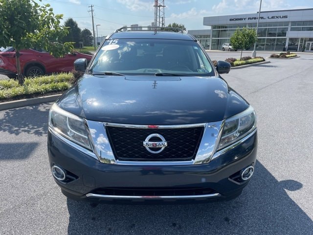 Used 2015 Nissan Pathfinder Platinum with VIN 5N1AR2MM1FC706416 for sale in Ephrata, PA
