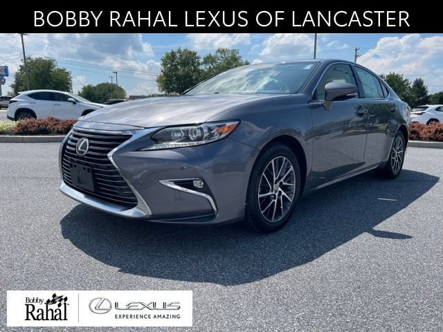 2016 Lexus ES