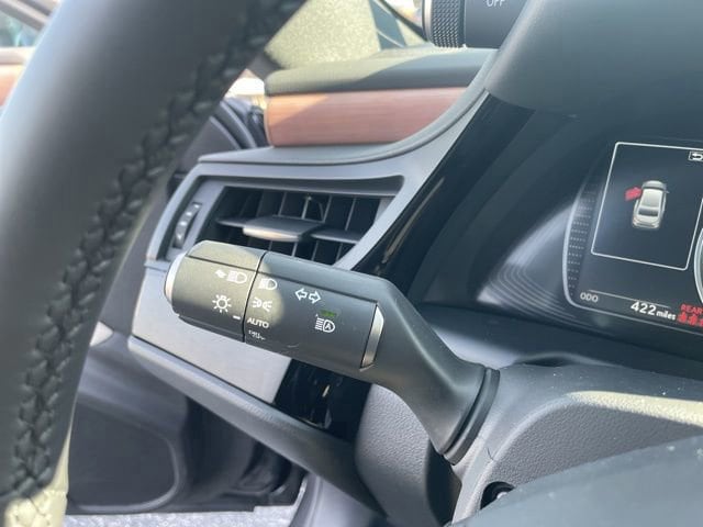 2025 Lexus ES 350 - Photo 14