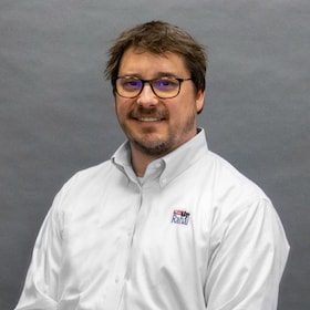 Staff member Mike Horne from ID_9bbef8