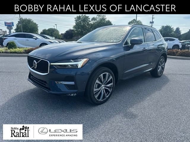 2022 Volvo XC60 B5 Momentum AWD's photo