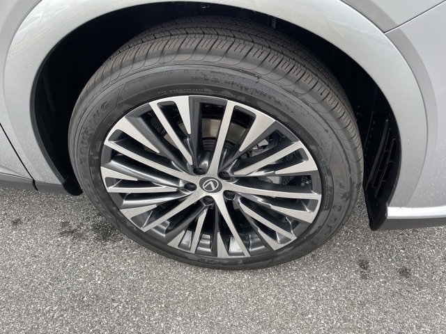 2026 Lexus RX 350h Premium photo 4