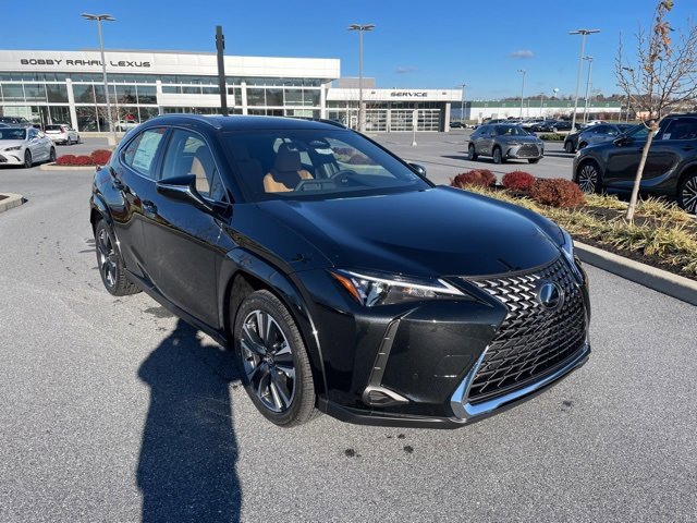 2025 Lexus UX Premium photo 3