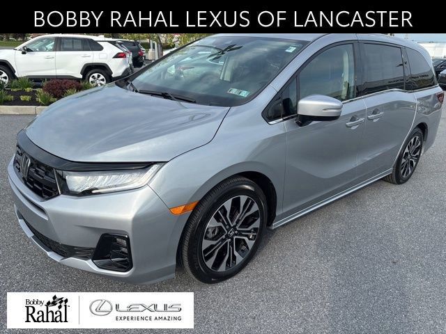 2025 Honda Odyssey Elite's photo