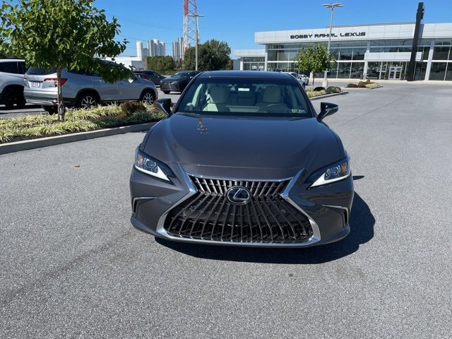 2025 Lexus ES 350 Premium photo 2