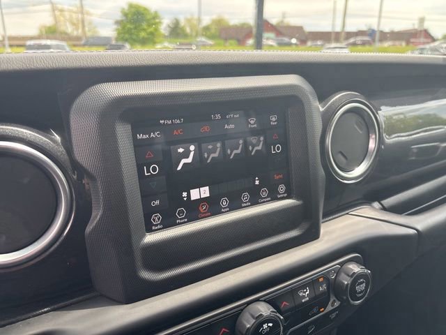 2020 Jeep Wrangler Unlimited Sahara Altitude - Photo 18