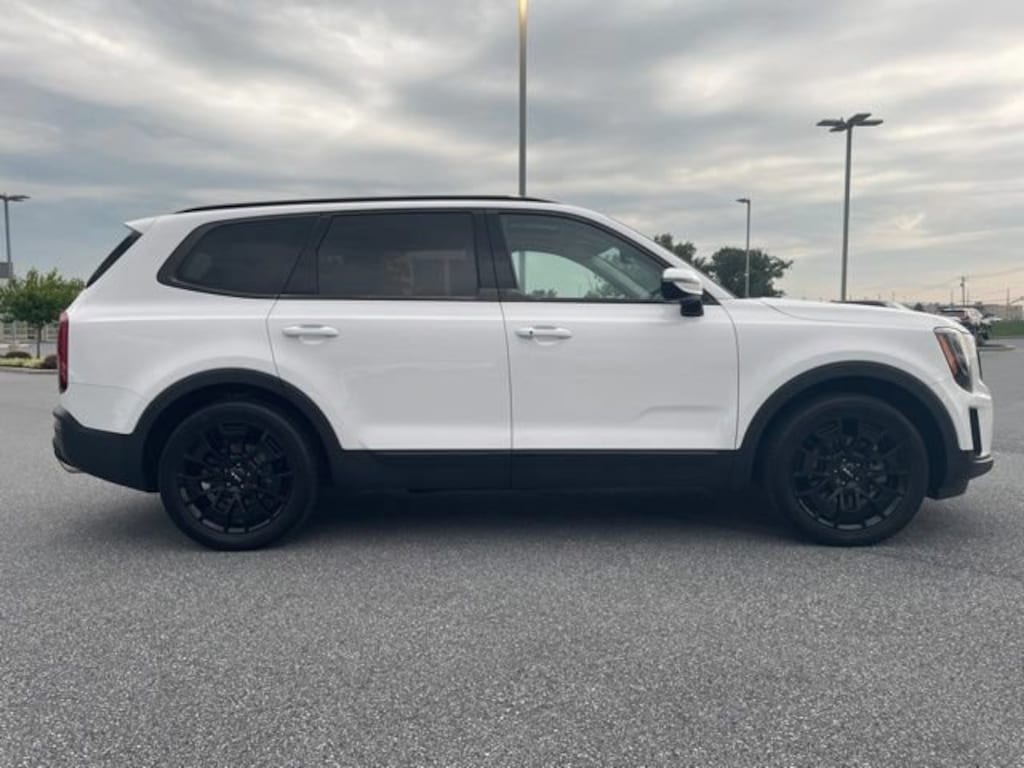 Used 2022 Kia Telluride SX
