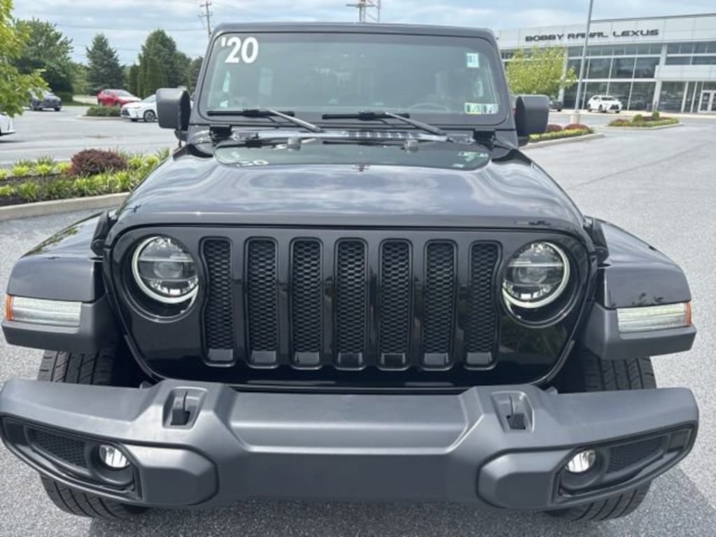 Used 2020 Jeep Wrangler Unlimited Sahara