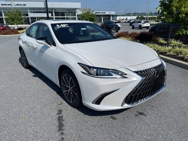 2025 Lexus ES 300h Premium photo 3