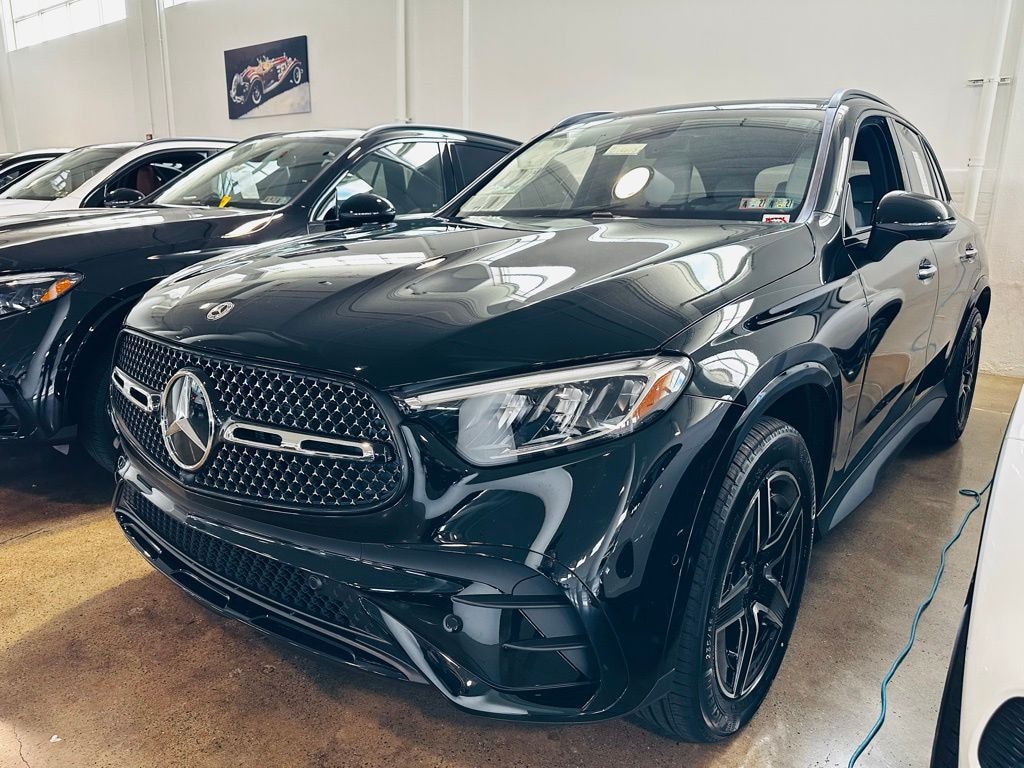 New 2026 Mercedes-Benz GLC 300 SUV