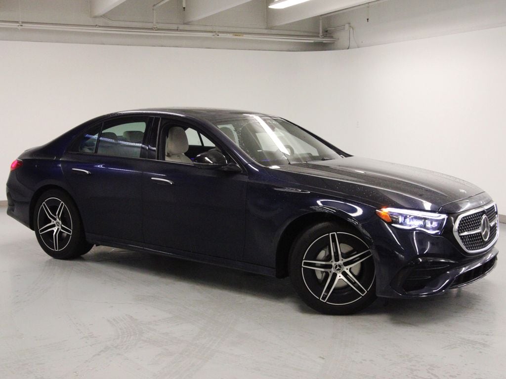 2026 Mercedes-Benz E-Class E350 - Photo 4