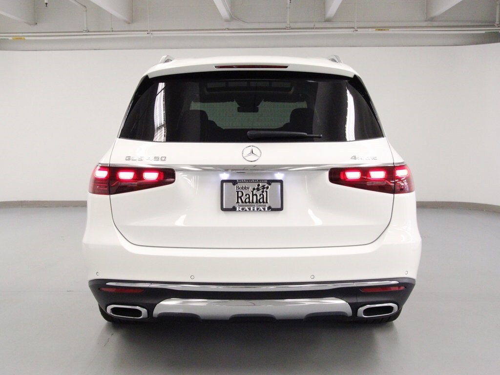 2026 Mercedes-Benz GLS Base