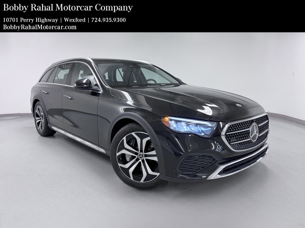 2026 Mercedes-Benz E-Class E450 4MATIC All-Terrain's photo