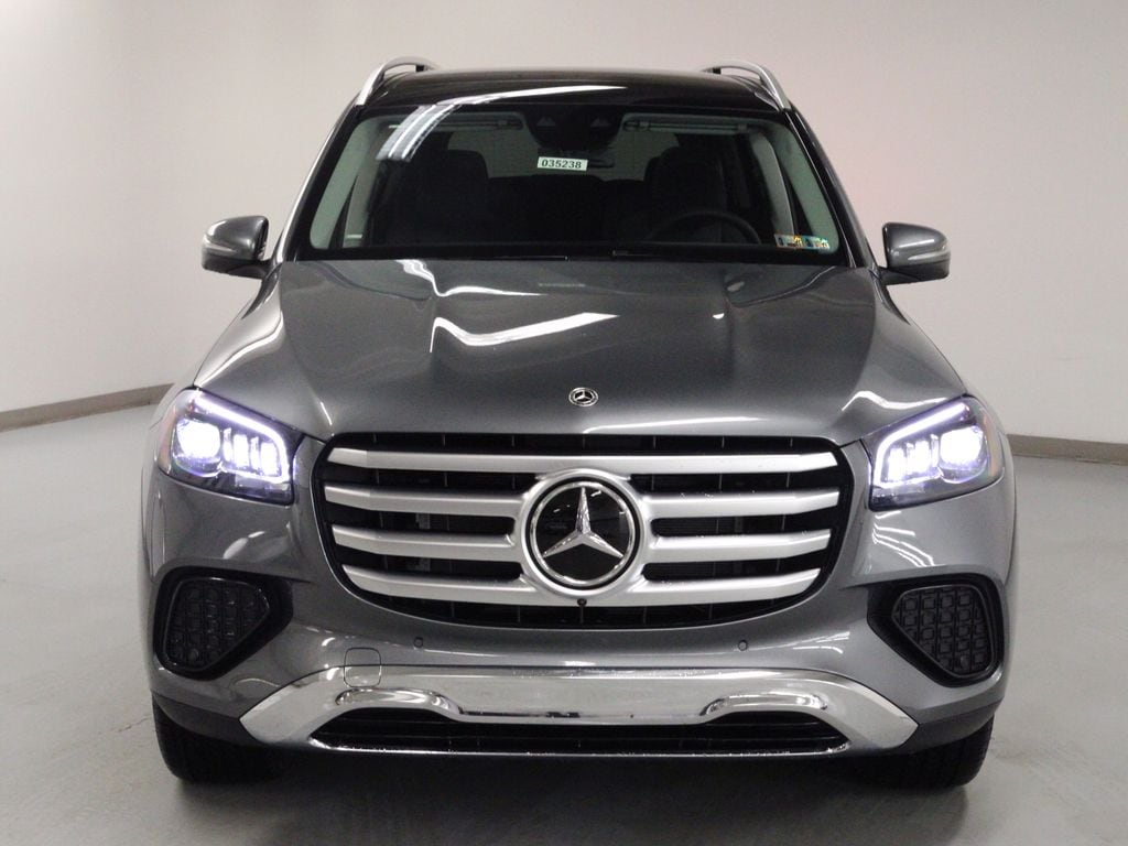 New 2026 Mercedes-Benz GLS 450 SUV
