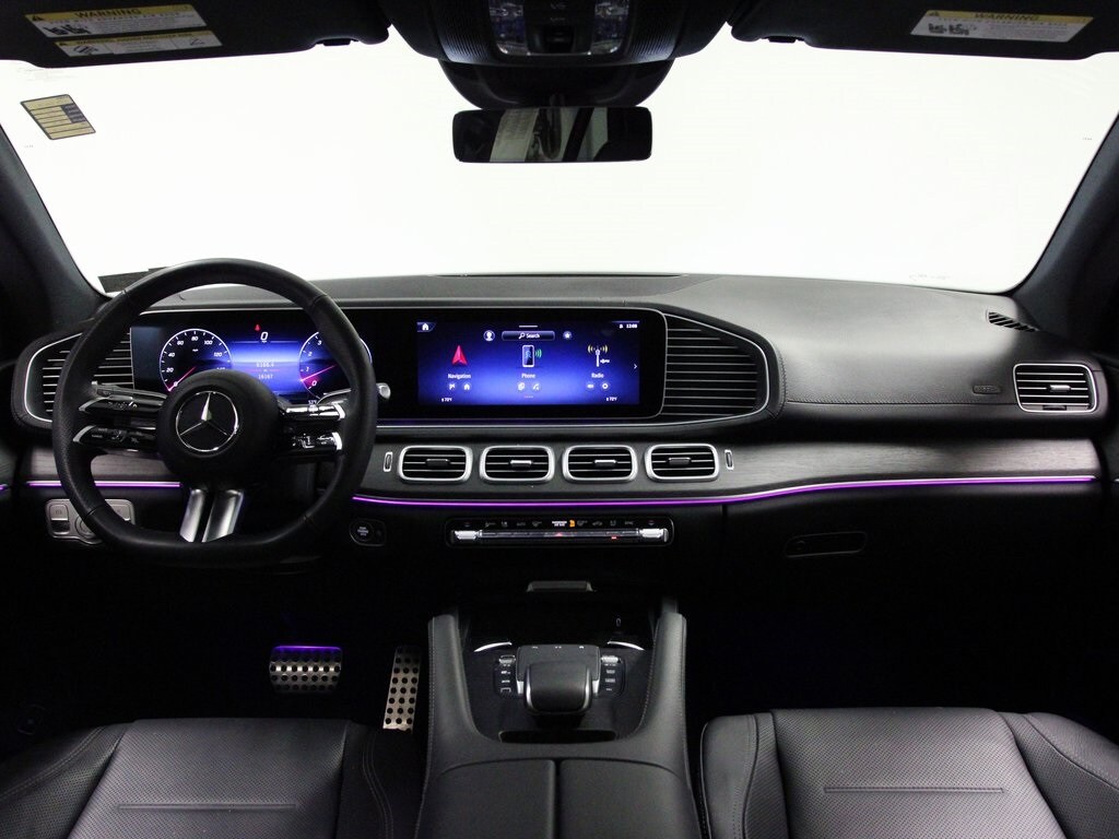 2025 Mercedes Benz GLE 450 4MATIC photo 2
