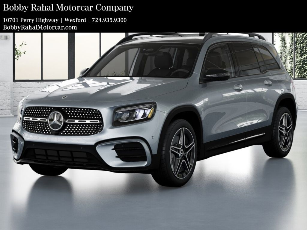 2026 Mercedes-Benz GLB GLB 250 4MATIC's photo