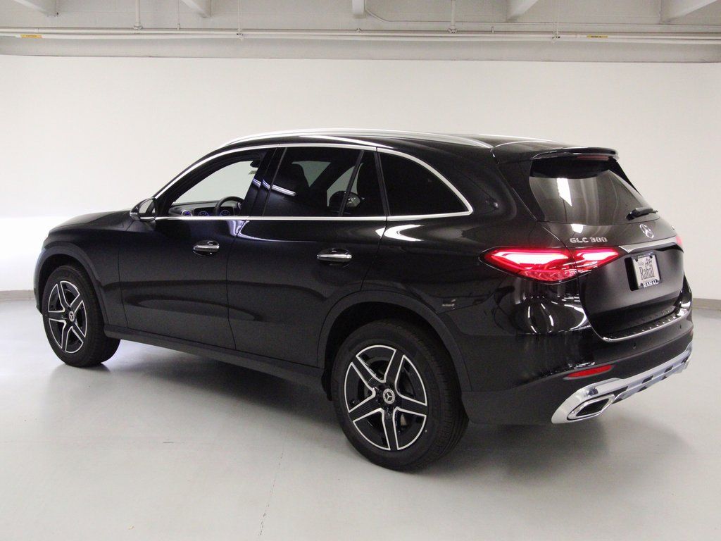 2026 Mercedes-Benz GLC Base - Photo 6