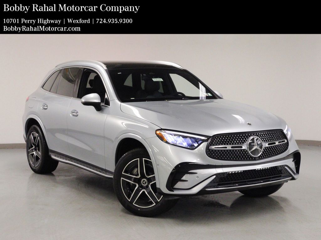 2026 Mercedes-Benz GLC Base