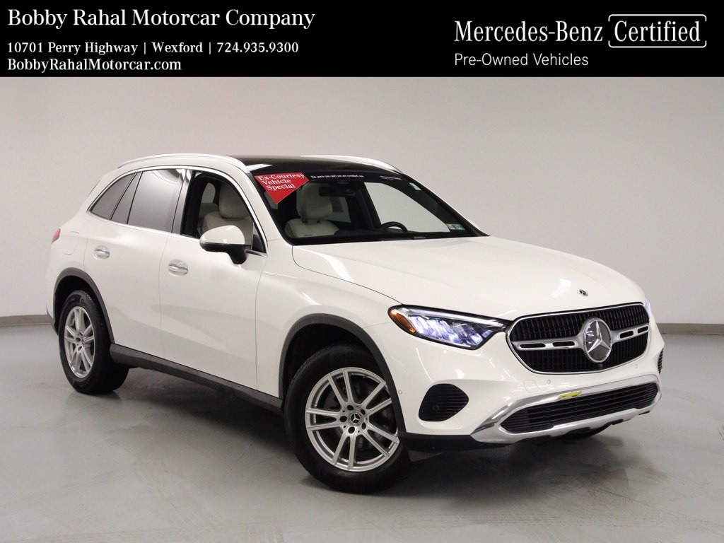 2025 Mercedes-Benz GLC Base's photo