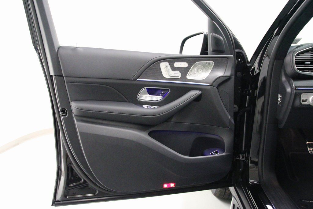 2026 Mercedes-Benz GLE AMG GLE63 S - Photo 14