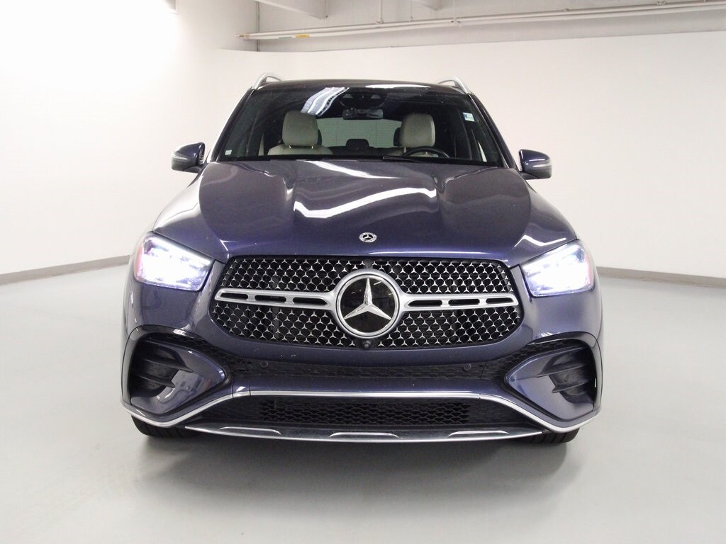 2024 Mercedes Benz GLE 450e photo 3