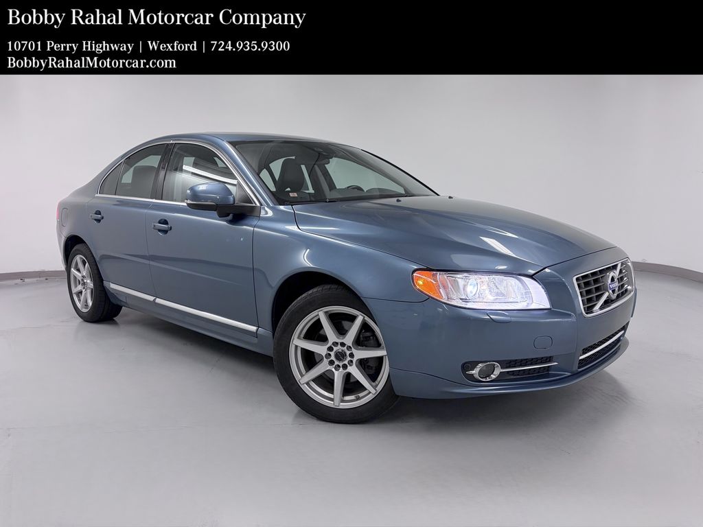 2013 Volvo S80's photo