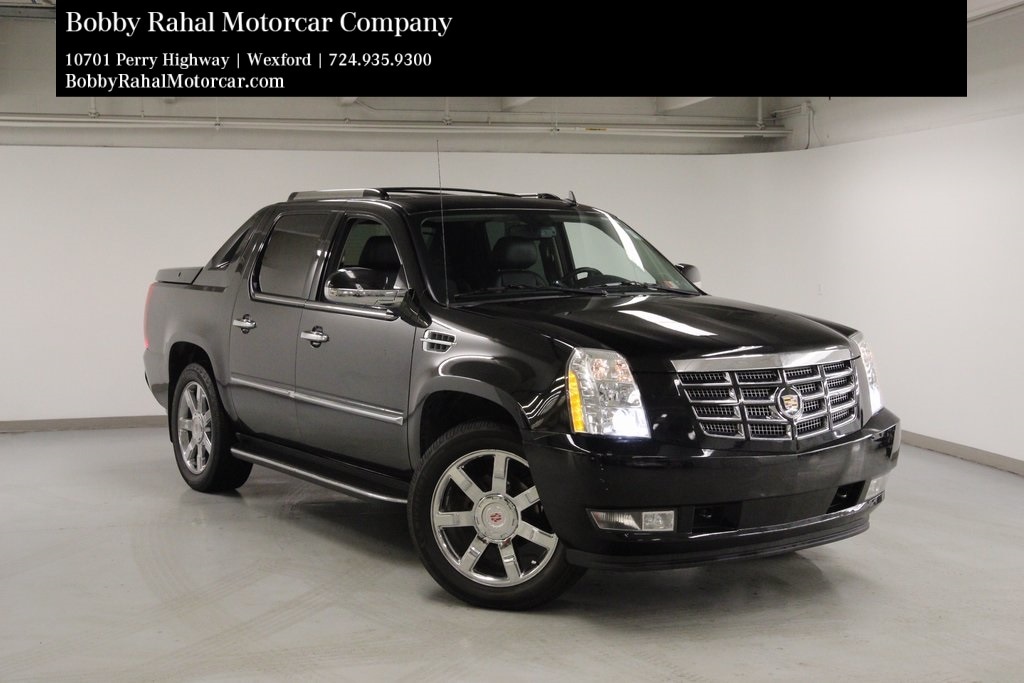 2013 Cadillac Escalade EXT Luxury's photo