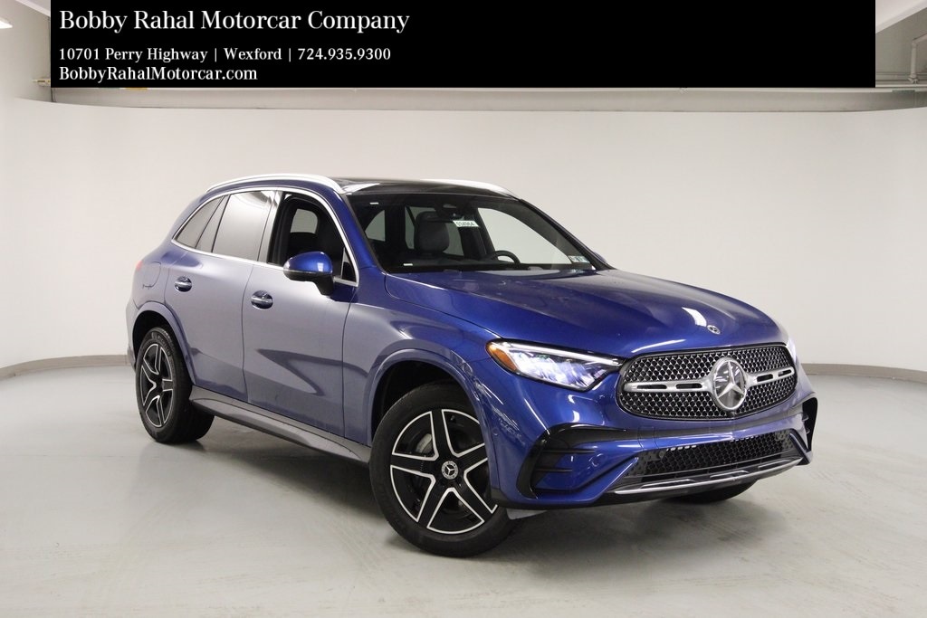 2026 Mercedes-Benz GLC Base's photo