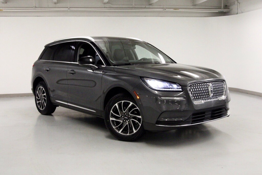2020 Lincoln Corsair Standard photo 4