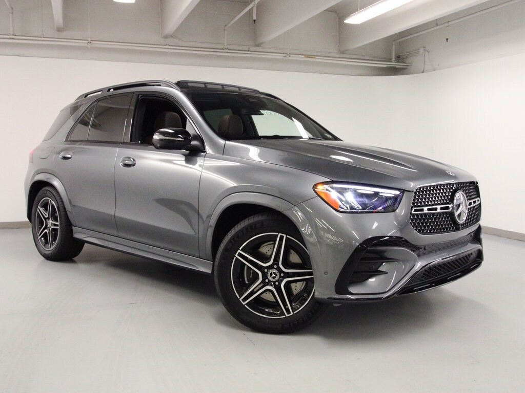 2026 Mercedes Benz GLE 450 4MATIC photo 2